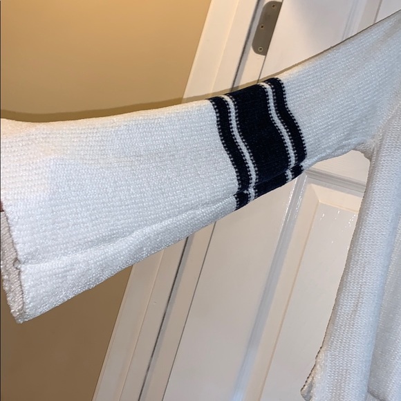 True Craft Sweater - Picture 2 of 3